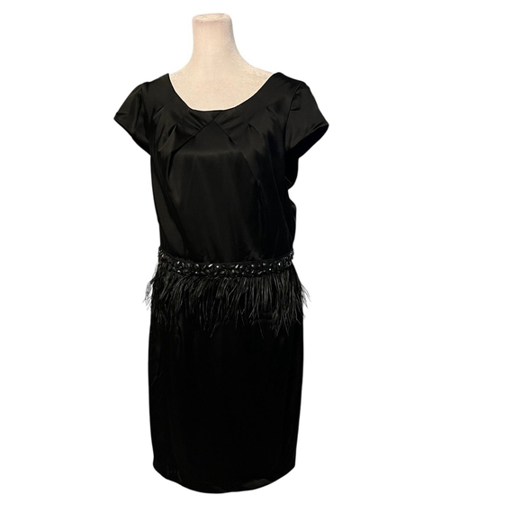 Alexia Admor Black Beaded Feather Fringe Waist Sheath Dress Size Large NWT - Picture 3 of 8